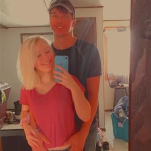 Meet your Posher, Carlie